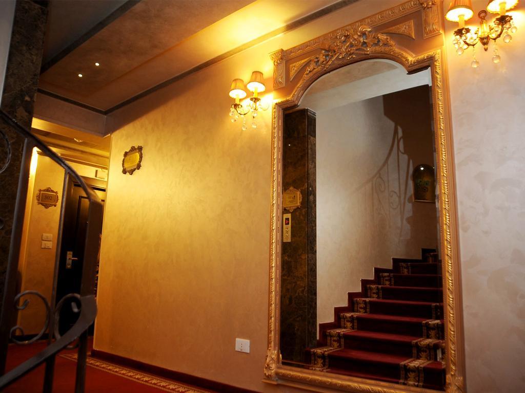 Q Hotel Beirut Exterior foto
